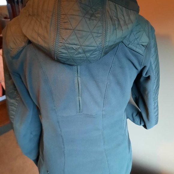 Lululemon Fleecy Keen Jacket - Picture 7 of 10